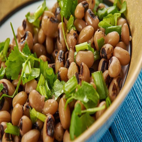 Cooked black-eyed pea sprouts